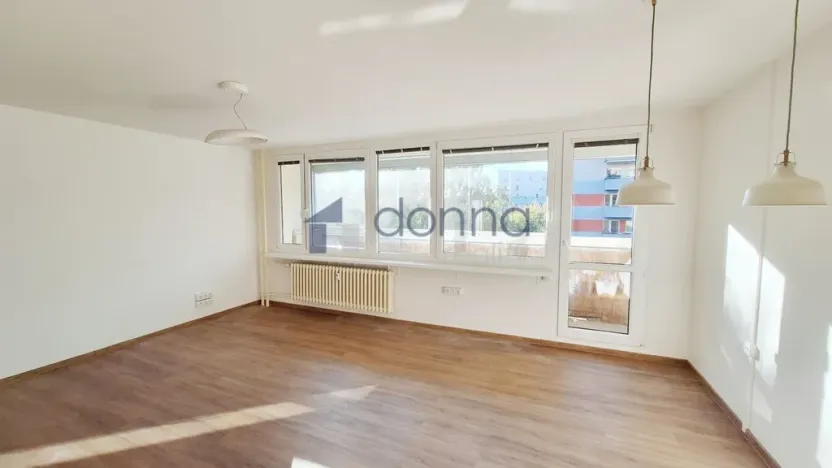 Pronájem bytu 3+kk, Praha, Hennerova, 72 m2