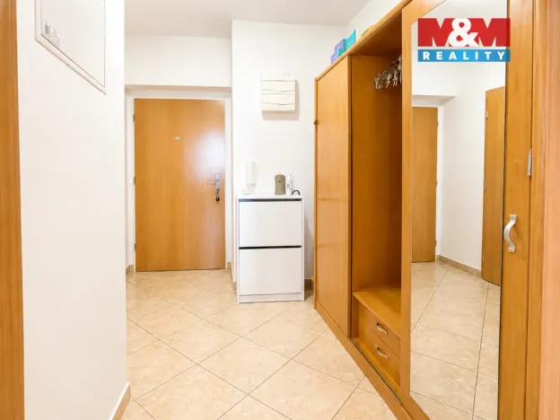 Prodej bytu 1+kk, Praha - Horní Měcholupy, Boloňská, 33 m2