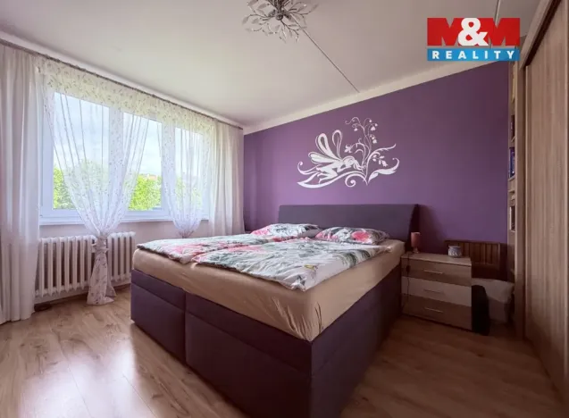 Prodej bytu 2+1, Klášterec nad Ohří - Miřetice u Klášterce nad Ohří, Jana Ámose Komenského, 62 m2