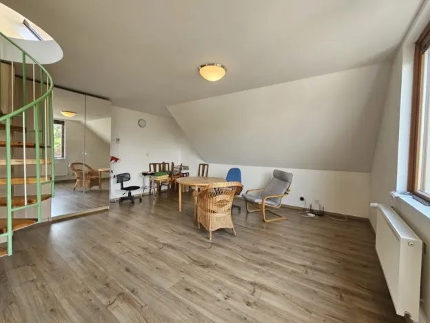 Pronájem bytu 2+kk, Praha, Strakatého, 84 m2