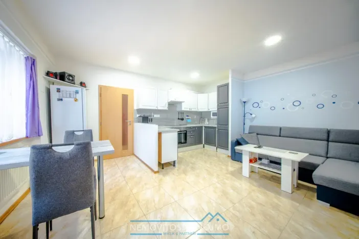 Pronájem bytu 2+kk, Znojmo, Velká Mikulášská, 52 m2