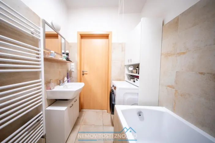 Pronájem bytu 2+kk, Znojmo, Velká Mikulášská, 52 m2