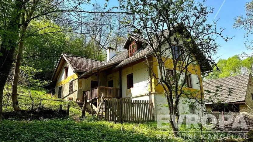 Prodej rodinného domu, Dubá - Nový Berštejn, Malý Mlýnek, 350 m2