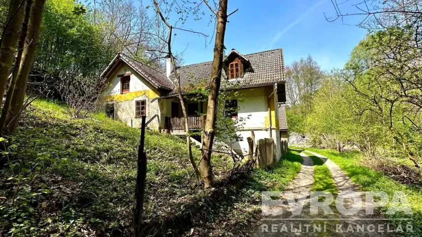 Prodej rodinného domu, Dubá - Nový Berštejn, Malý Mlýnek, 350 m2