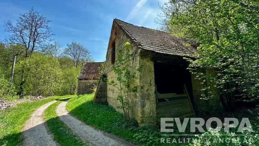 Prodej rodinného domu, Dubá - Nový Berštejn, Malý Mlýnek, 350 m2