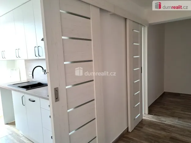 Pronájem bytu 2+1, Teplice, Duchcovská, 55 m2
