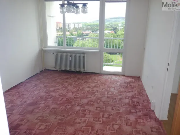 Prodej bytu 2+1, Chomutov, Bezručova, 59 m2