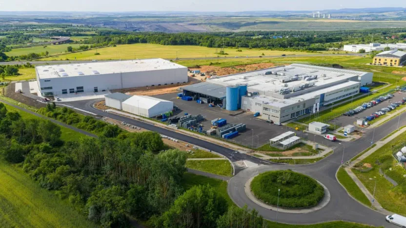 Pronájem skladu, Chomutov, Karlovarská, 11500 m2