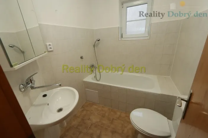 Pronájem bytu 2+1, Opava, Fügnerova, 49 m2
