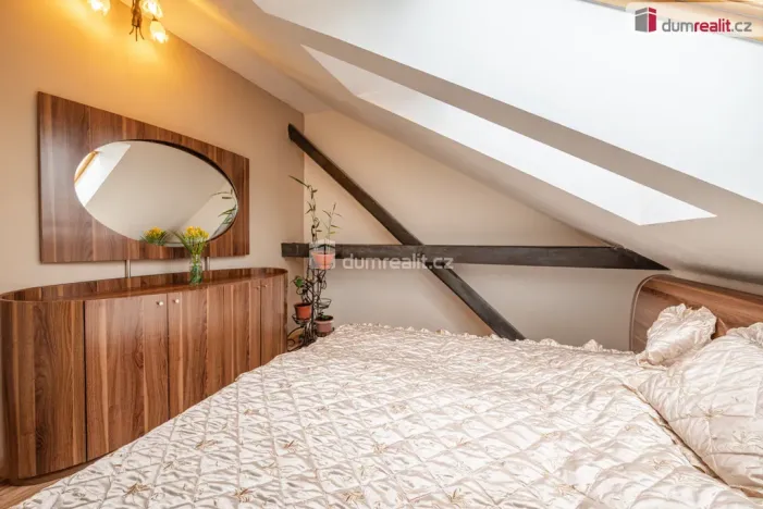 Prodej bytu 4+kk, Mariánské Lázně, Chebská, 109 m2