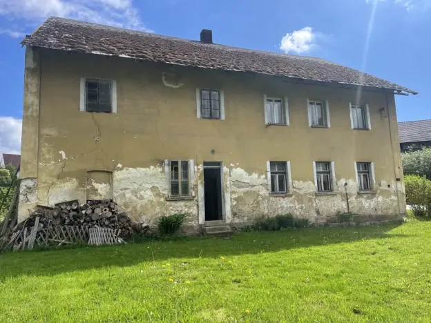 Prodej vícegeneračního domu, Sezemice, 310 m2