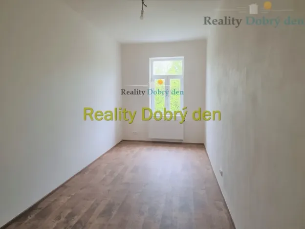 Pronájem bytu 2+1, Opava, Nádražní okruh, 67 m2