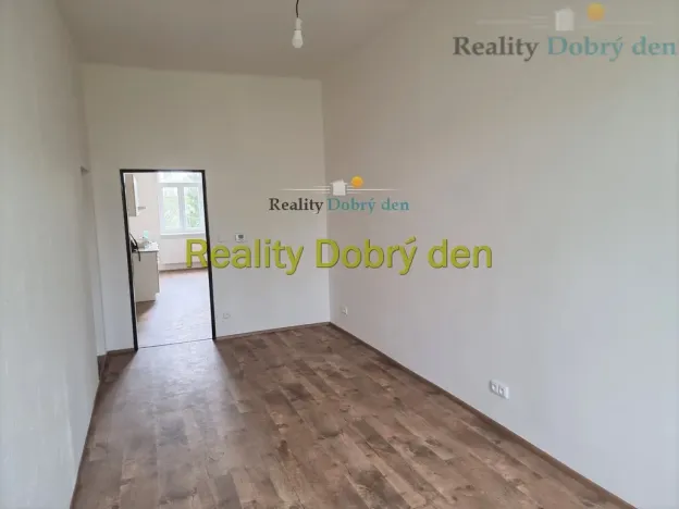 Pronájem bytu 2+1, Opava, Nádražní okruh, 67 m2