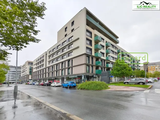 Pronájem bytu 1+1, Praha, Petržílkova, 40 m2