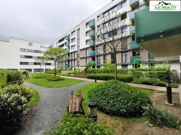 Pronájem bytu 1+1, Praha, Petržílkova, 40 m2