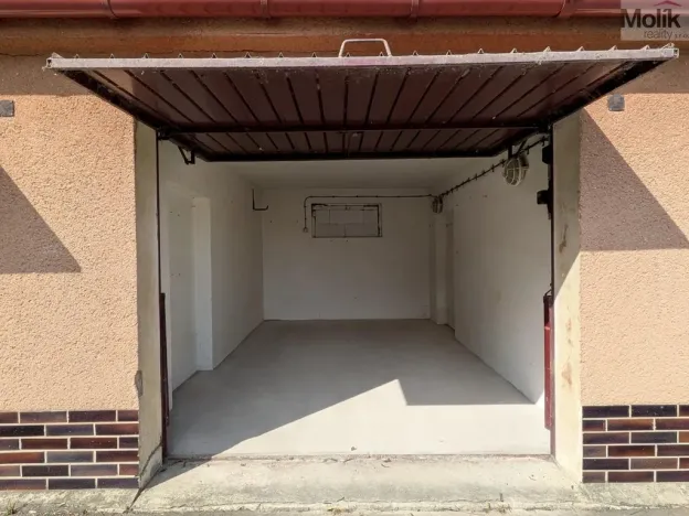 Pronájem garáže, Teplice - Trnovany, Okružní, 60 m2