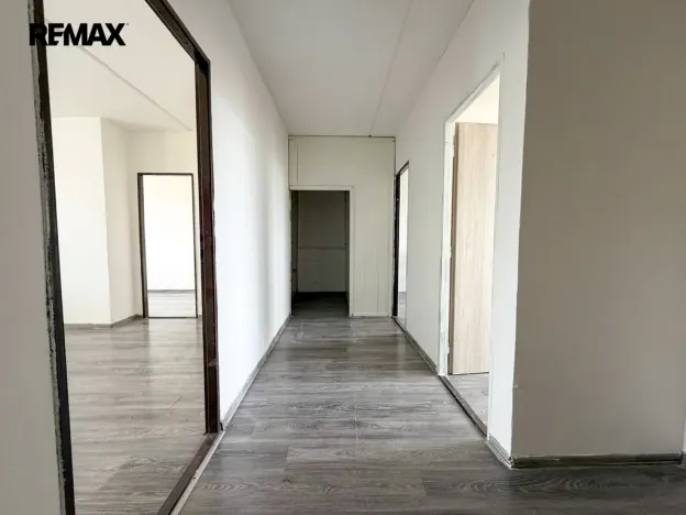 Prodej bytu 4+1, Most, Komořanská, 75 m2