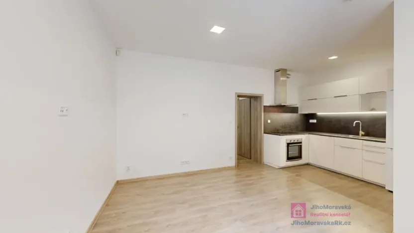 Pronájem bytu 2+kk, Břeclav, Nová, 42 m2