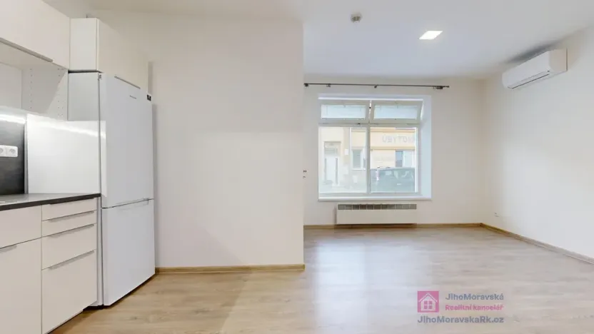 Pronájem bytu 2+kk, Břeclav, Nová, 42 m2