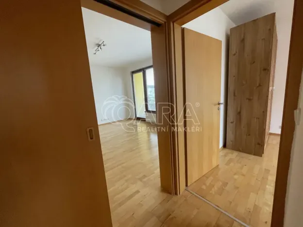 Pronájem bytu 3+kk, Praha - Řepy, Čistovická, 67 m2