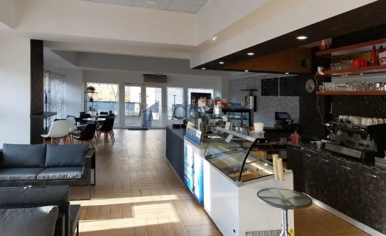Pronájem restaurace, Praha, Prusíkova, 160 m2