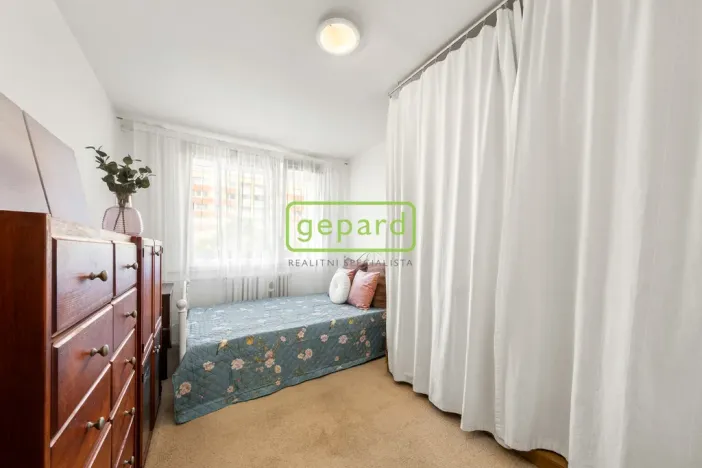 Prodej bytu 2+kk, Praha, Gutova, 45 m2