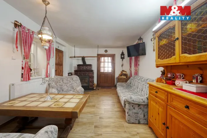 Prodej rodinného domu, Strážov, 359 m2