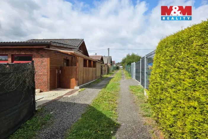 Prodej zahrady, Jenišov, 402 m2