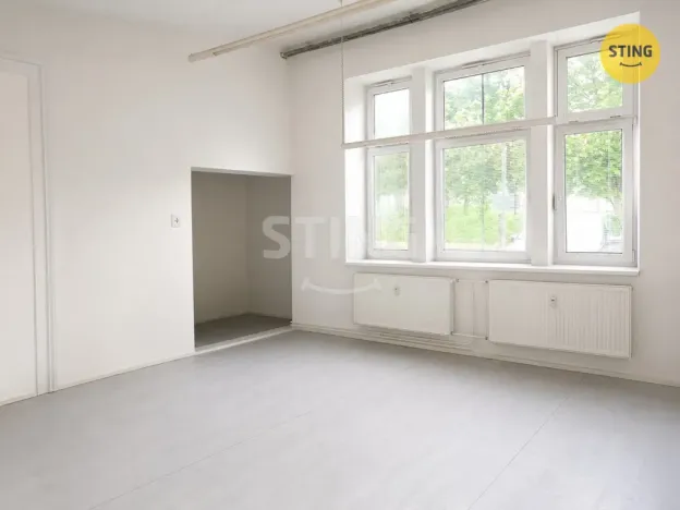 Pronájem kanceláře, Doubrava, 41 m2