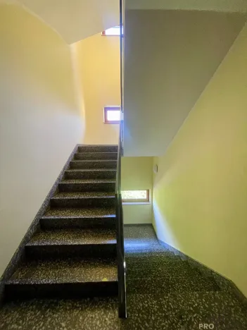 Pronájem bytu 1+kk, Praha, Na okraji, 33 m2