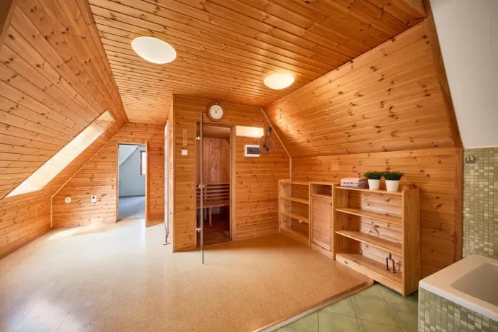 Prodej rodinného domu, Výrava, 280 m2