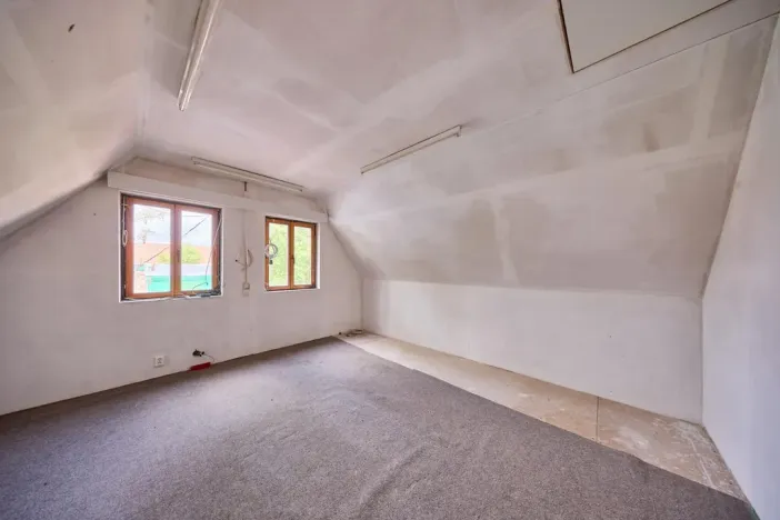 Prodej rodinného domu, Výrava, 280 m2