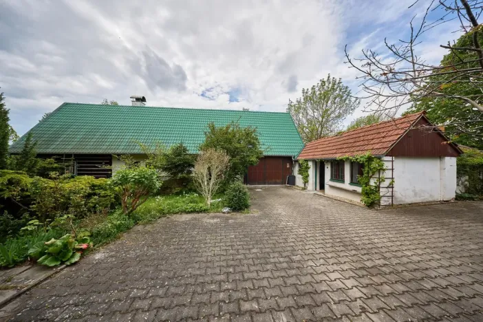 Prodej rodinného domu, Výrava, 280 m2