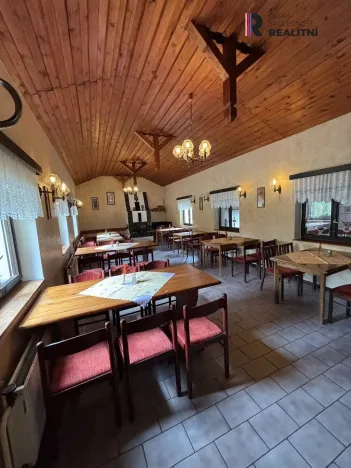 Prodej restaurace, Stará Voda, 1800 m2