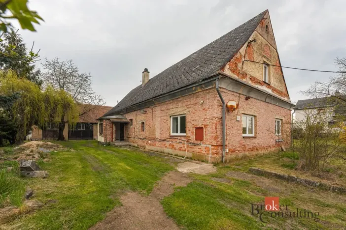 Prodej rodinného domu, Dvůr Králové nad Labem - Žireč, 230 m2