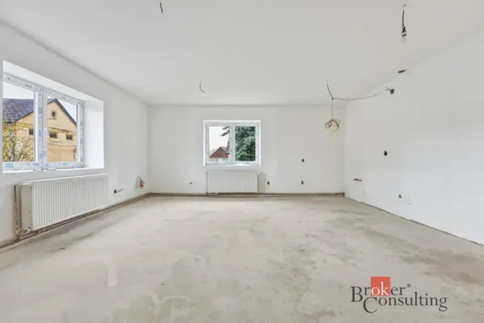 Prodej rodinného domu, Dvůr Králové nad Labem - Žireč, 230 m2