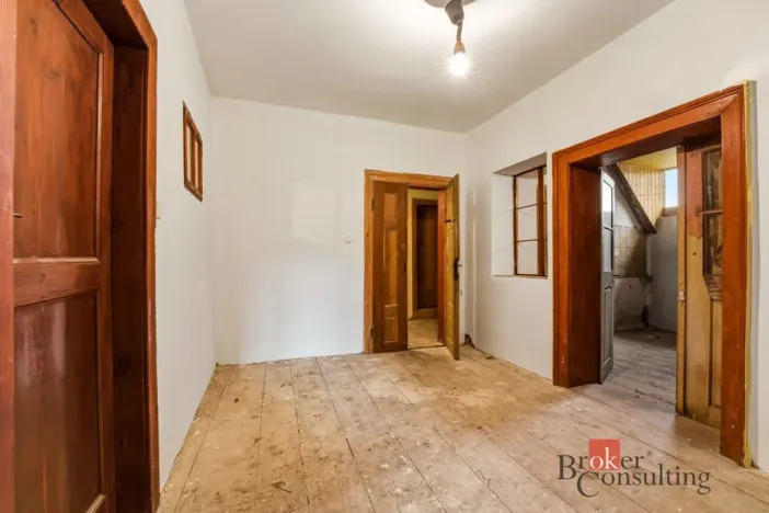 Prodej rodinného domu, Dvůr Králové nad Labem - Žireč, 230 m2