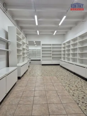 Pronájem obchodního prostoru, České Budějovice, Lannova tř., 212 m2