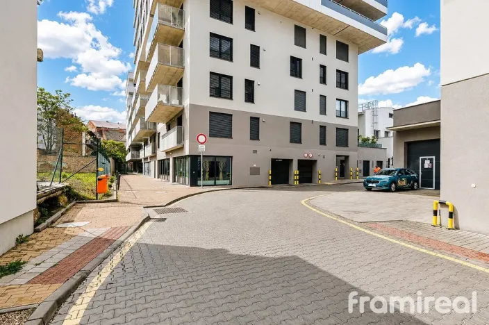 Pronájem bytu 2+kk, Brno - Zábrdovice, Bratislavská, 65 m2