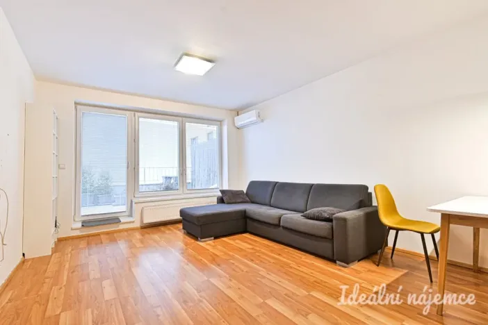 Pronájem bytu 2+kk, Brno, Rostislavovo náměstí, 59 m2