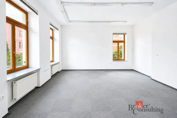 Pronájem kanceláře, Opava - Předměstí, Janská, 30 m2