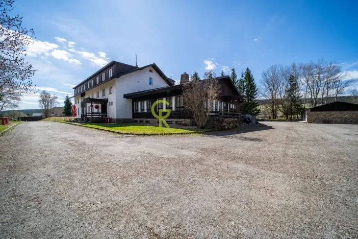 Prodej pozemku pro bydlení, Nové Hutě, 8034 m2