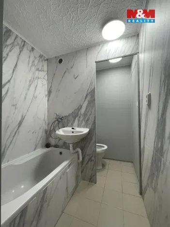 Pronájem bytu 2+kk, Děčín - Děčín VI-Letná, Severní, 35 m2