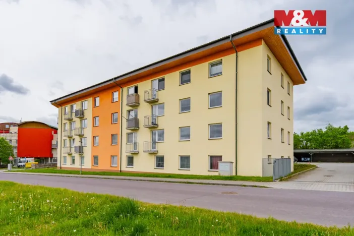Prodej bytu 1+1, Dačice - Dačice IV, Nivy, 39 m2