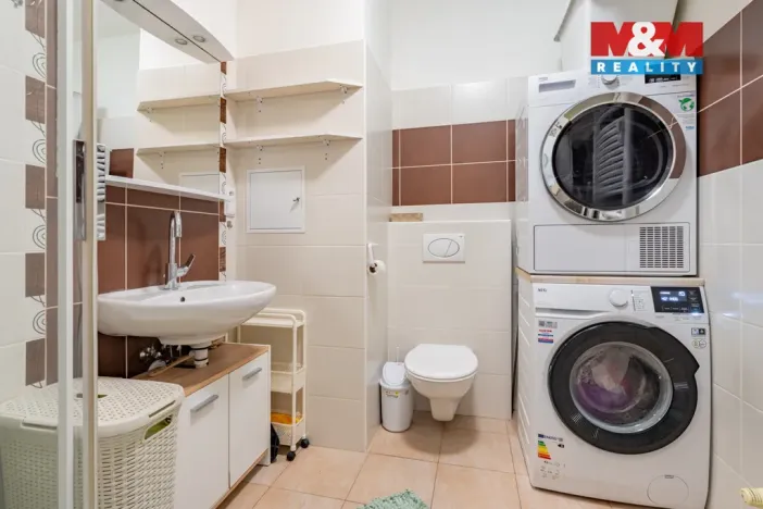 Prodej bytu 1+1, Dačice - Dačice IV, Nivy, 39 m2