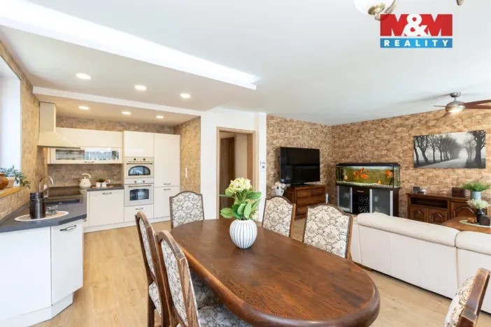Prodej rodinného domu, Roztoky, Zvoncová, 162 m2