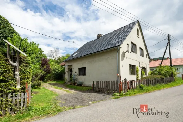 Prodej rodinného domu, Bílý Potok, 250 m2