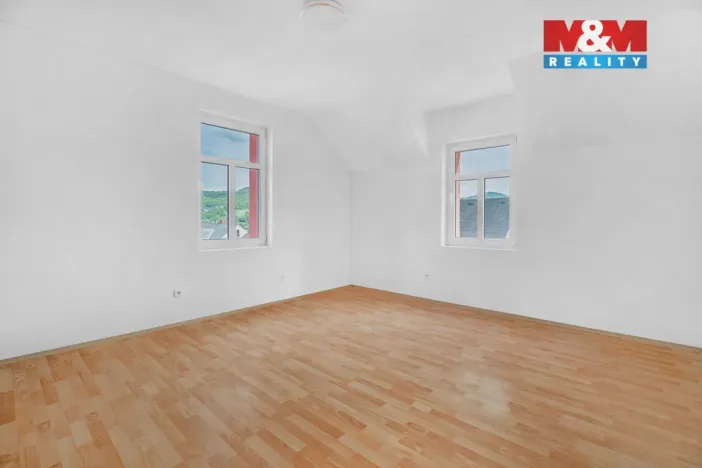 Prodej činžovního domu, Děčín - Děčín VII-Chrochvice, Mendelova, 245 m2
