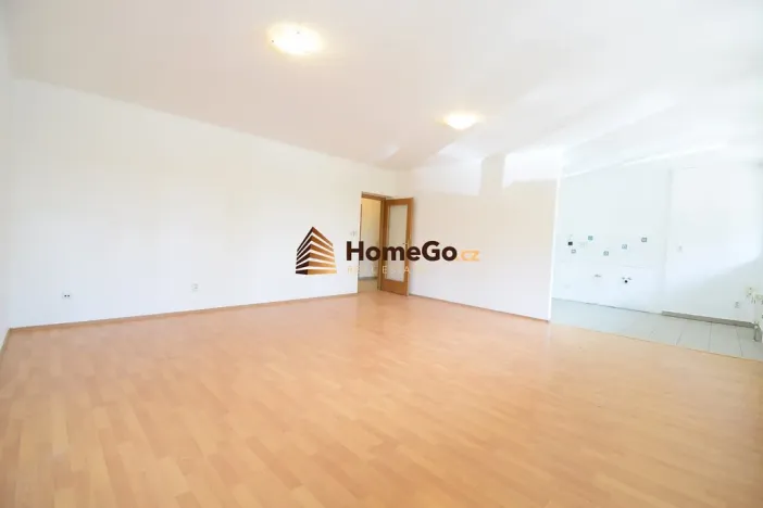 Pronájem bytu 1+kk, Praha - Troja, K Haltýři, 59 m2
