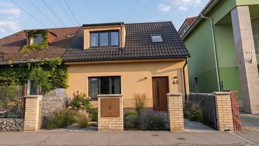 Prodej rodinného domu, Praha - Hloubětín, Jahodnická, 106 m2